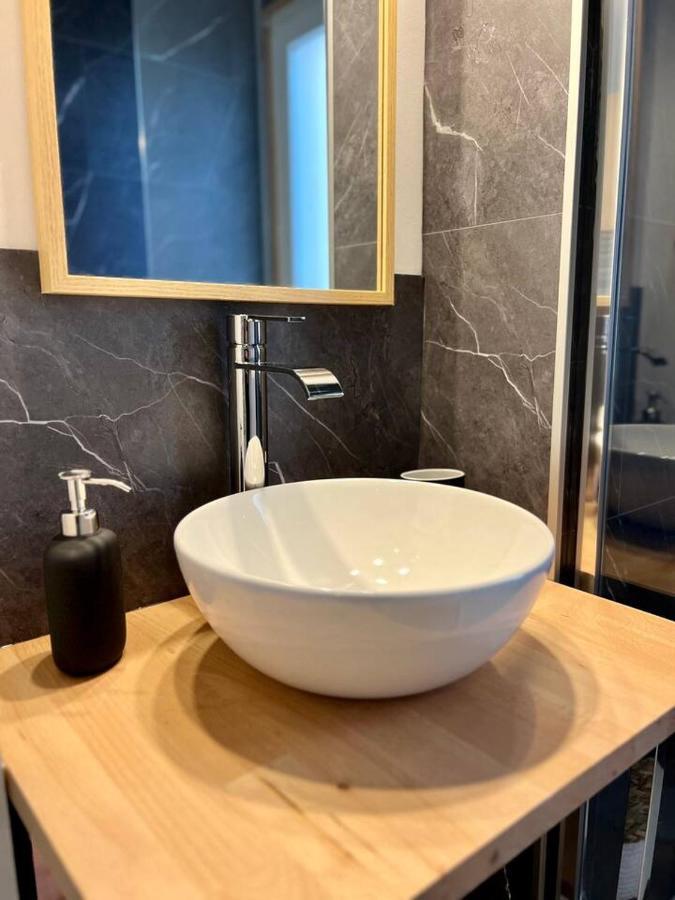 - La Parenthese Valognaise Apartment *